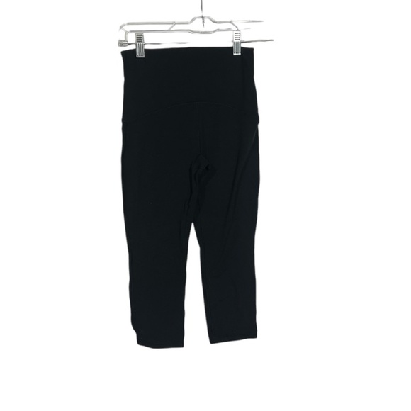Ivivva Lululemon Girls Capri Leggings Size 10 Black - Picture 1 of 7